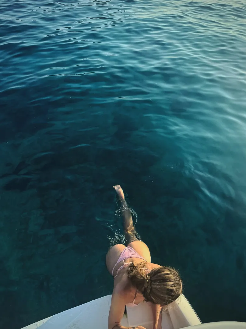 If we spend the night together, would you go back for more?