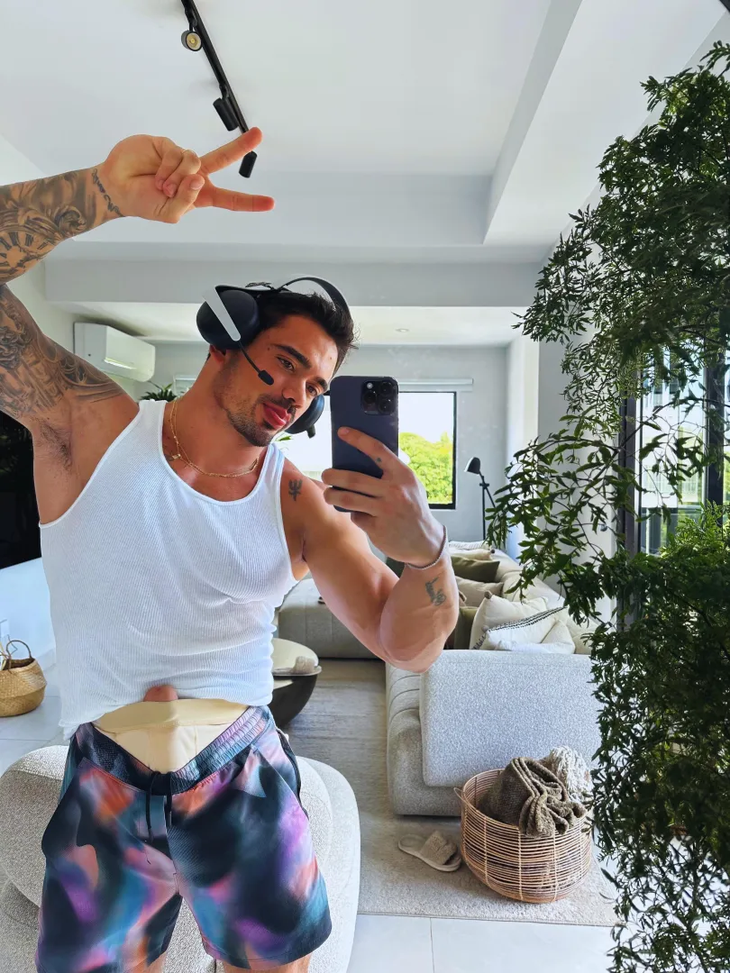 Is it hot in here or am I just self-aware?