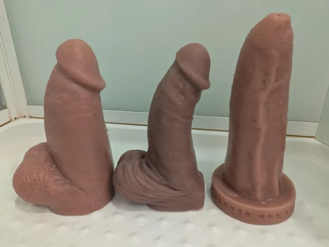 Lg/Xl Topher Michels looks small