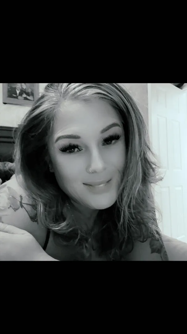 Looking to share the hottest woman around with another hot, sexy female.