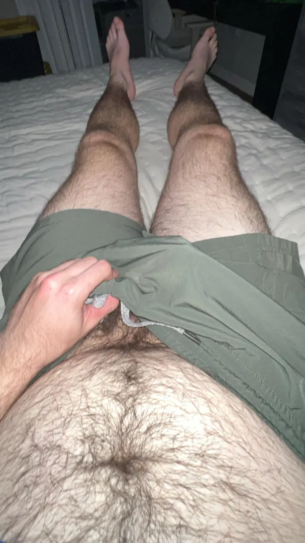 need hairy men to trade with