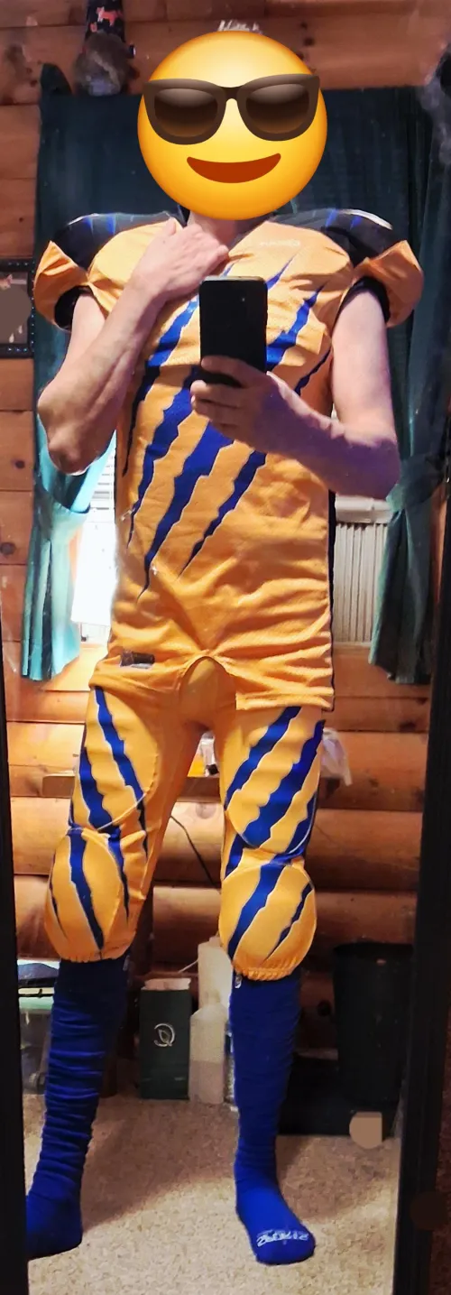 New jersey and pants