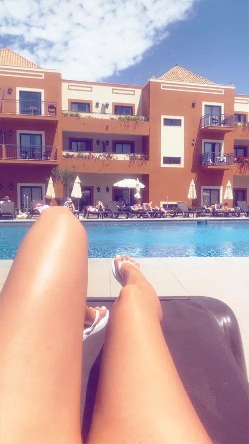 would you suck my toes by the pool in front of everyone? 