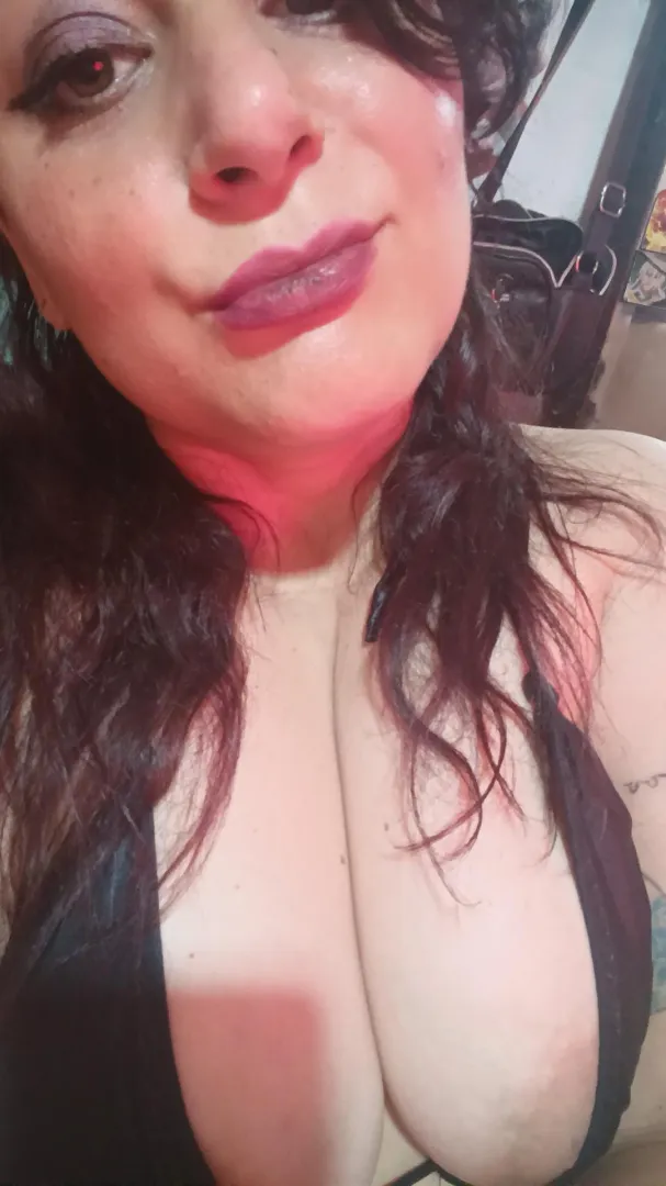 You're a loser, she's a loser. But I like it when you get turned on by me while I'm saying horrible things to her.