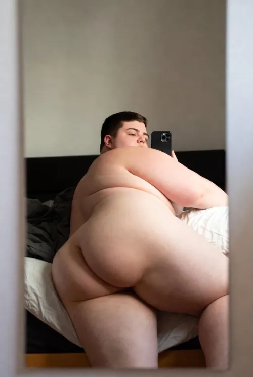 [19] today I just wanted a sweaty man