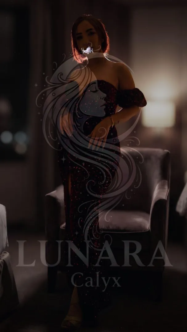 [F]ave part of the photoshoot is when everything comes off.