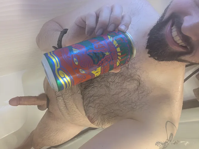 Gigantic Brewing - The Cat Ate My Stash & Pissed On The Christmas Tree IPA