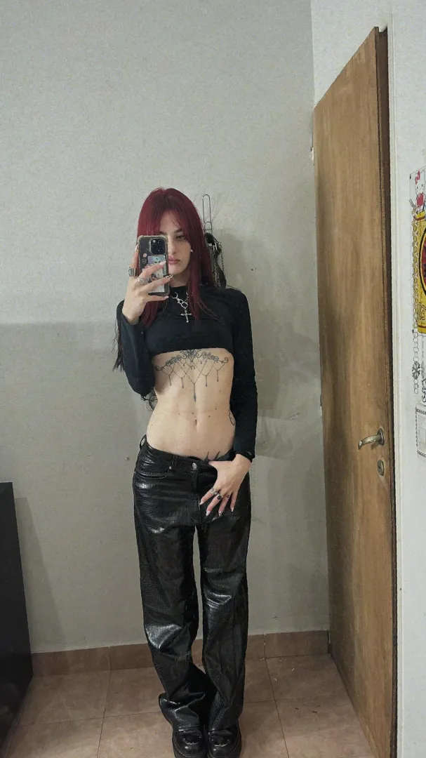 I speak in sparks  lnsta only: lunarumes,,