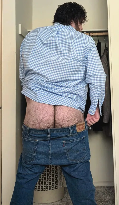 Looks like the moon's still out this morning