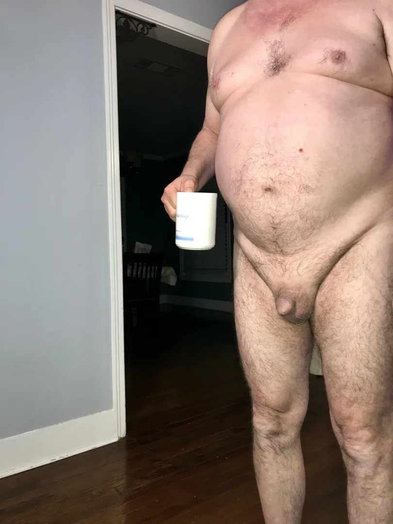 Morning giggle material for the ladies on Super Bowl eve! 