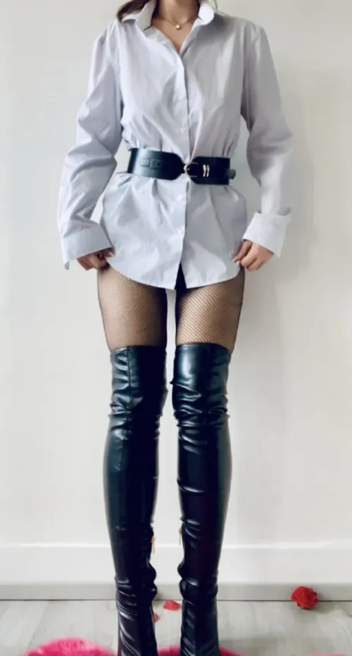 oops forgot my skirt boots