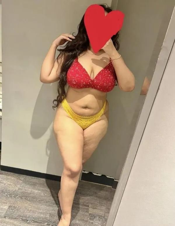 Young Couple here 25m 25f looking for couples or an elite [m] for mmf or mfmf ,Dm to know more