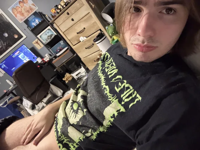 18 m4m holly springs