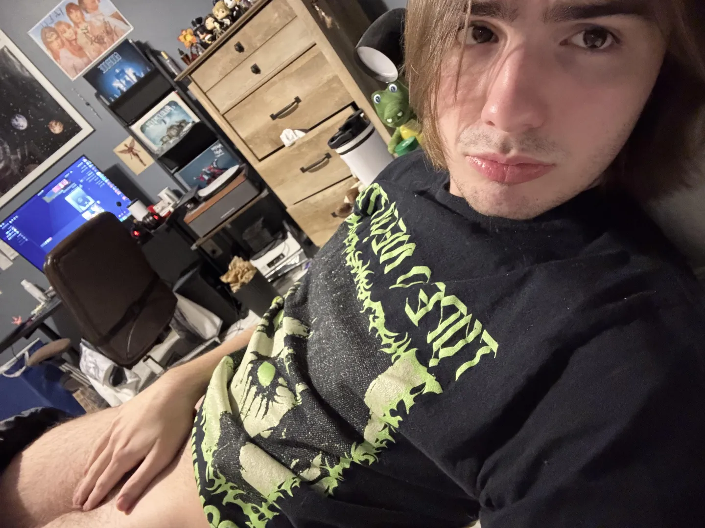 18 m4m holly springs