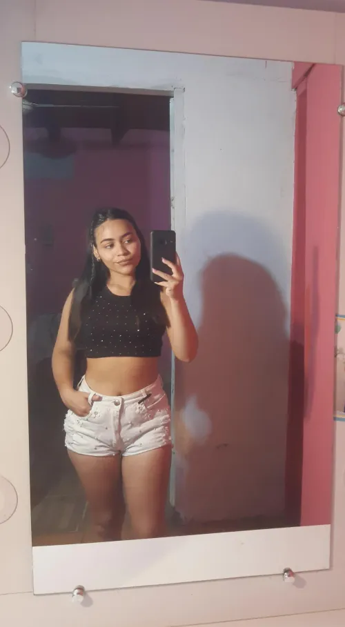 Admire the beauty of your one and only goddess. Loser