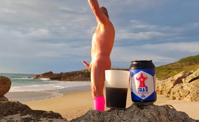 Beach, Beer & nudist sunbath