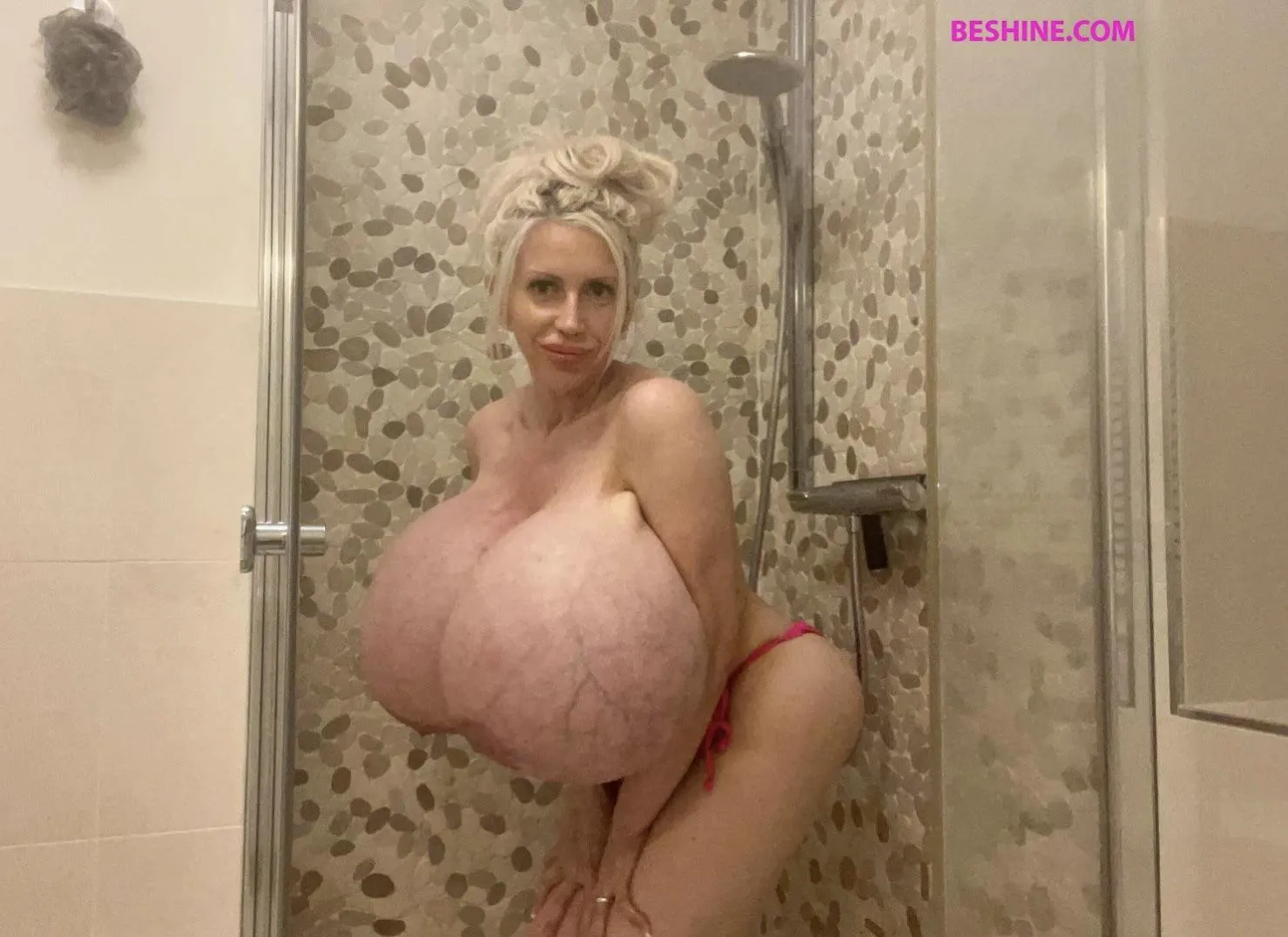Beshine in the shower