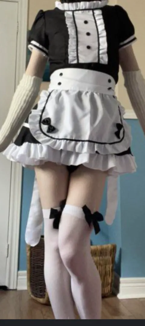 Coffee tea or meeeee