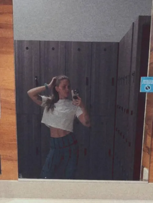 Easy to notice, hard to ignore 