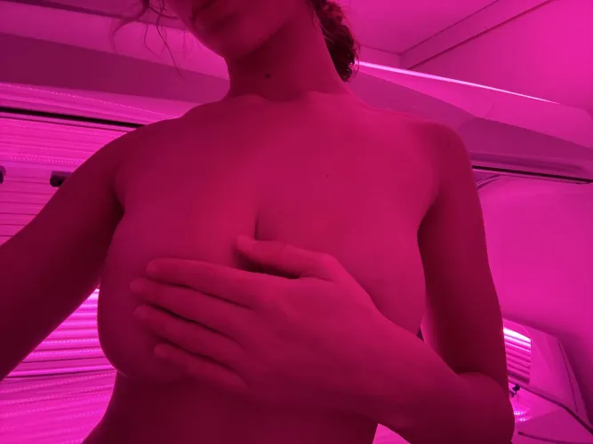 Get my tanning routine [F]