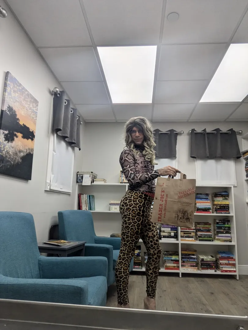 Historically speakin, leopard outfits have been our bread and butta 