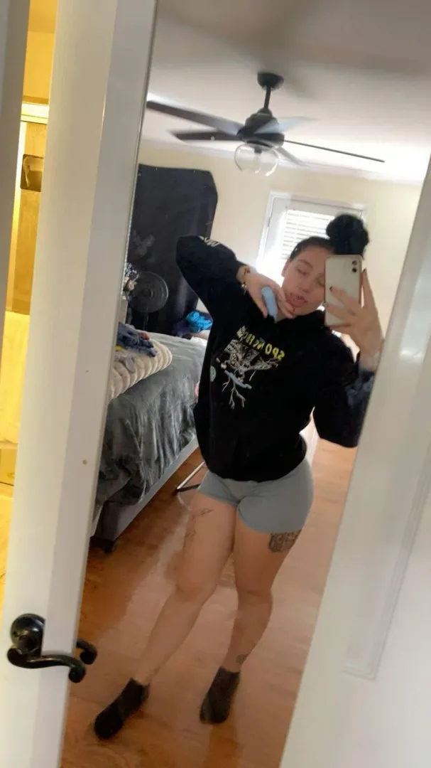 If no one has sent you nudes yet, say YES and I’ll be the first!