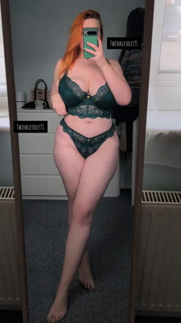 Just your favorite Sunday distraction (34)