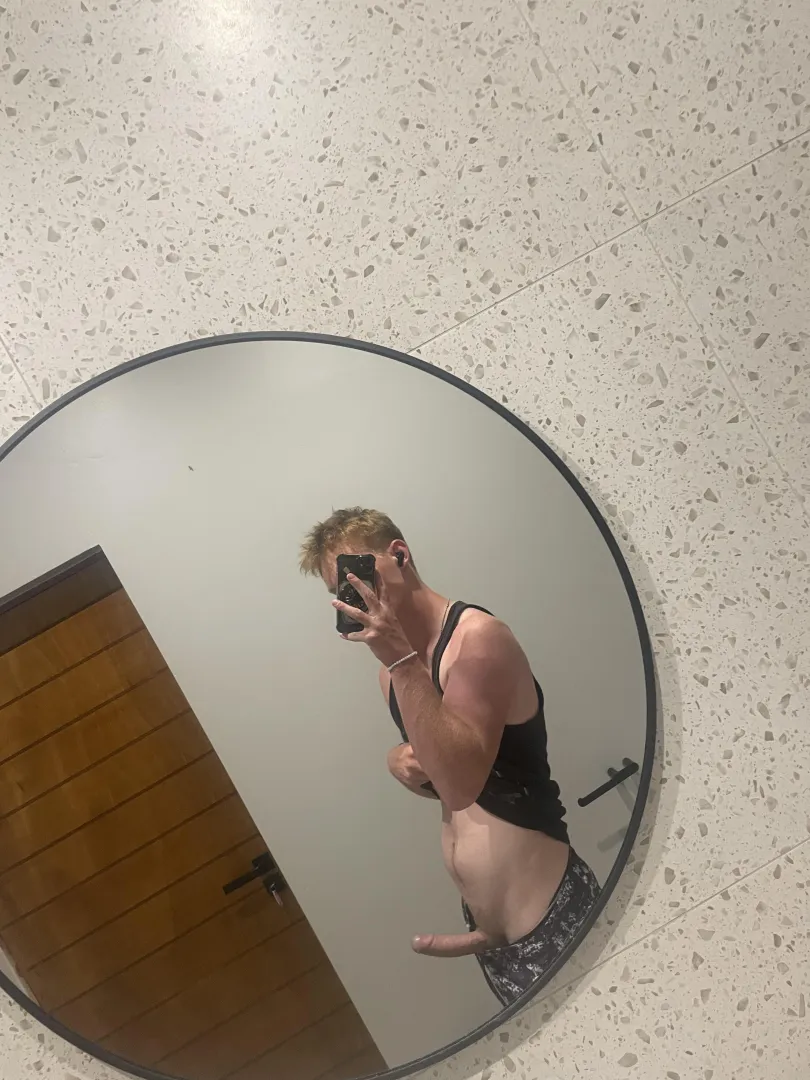 Lonely in middleburg