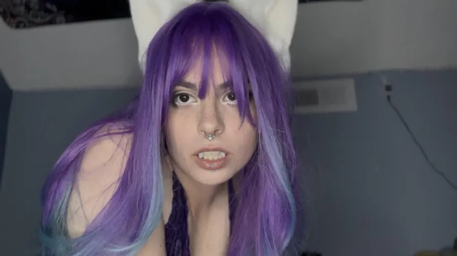 [self] Pretty enough to bite into // rosee_georgia