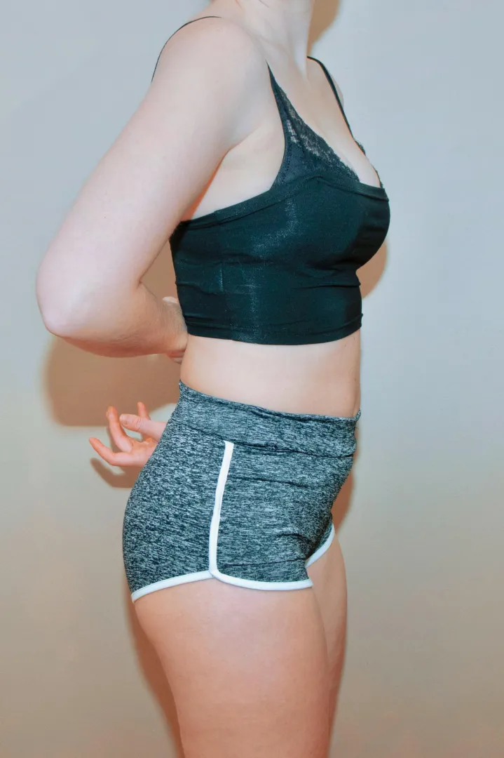 sneak a side peek [f]