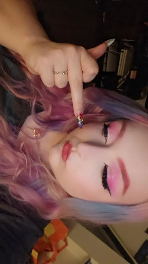 The cutest most perfect girl, and she hates you lmao