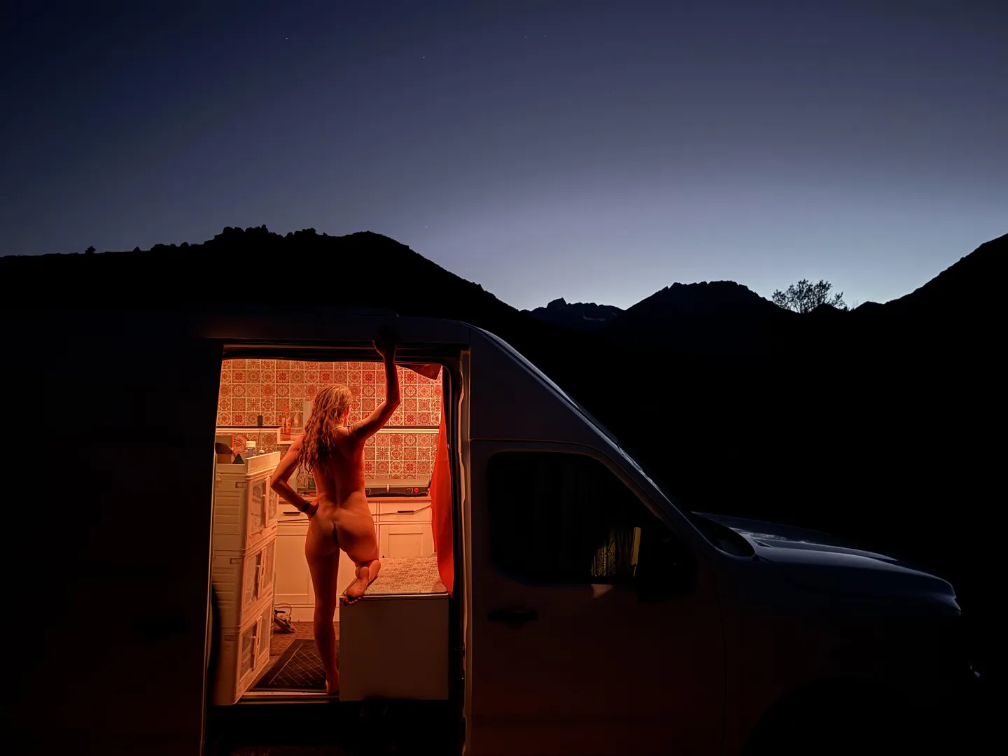 The stars came out that night