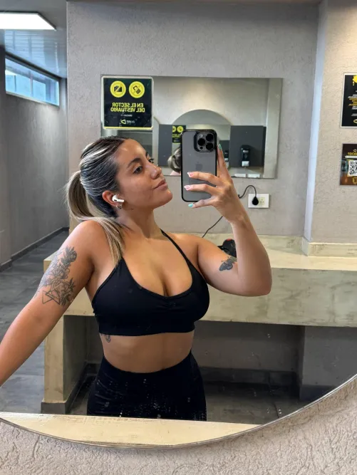 Wanna go crazy with this hot chick?