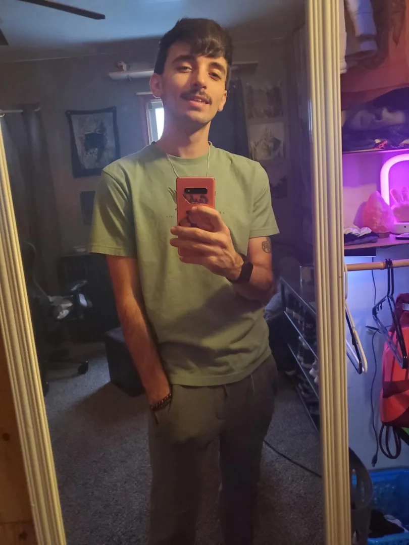 25 [M4F] Schuylkill County - looking to chill and see what happens