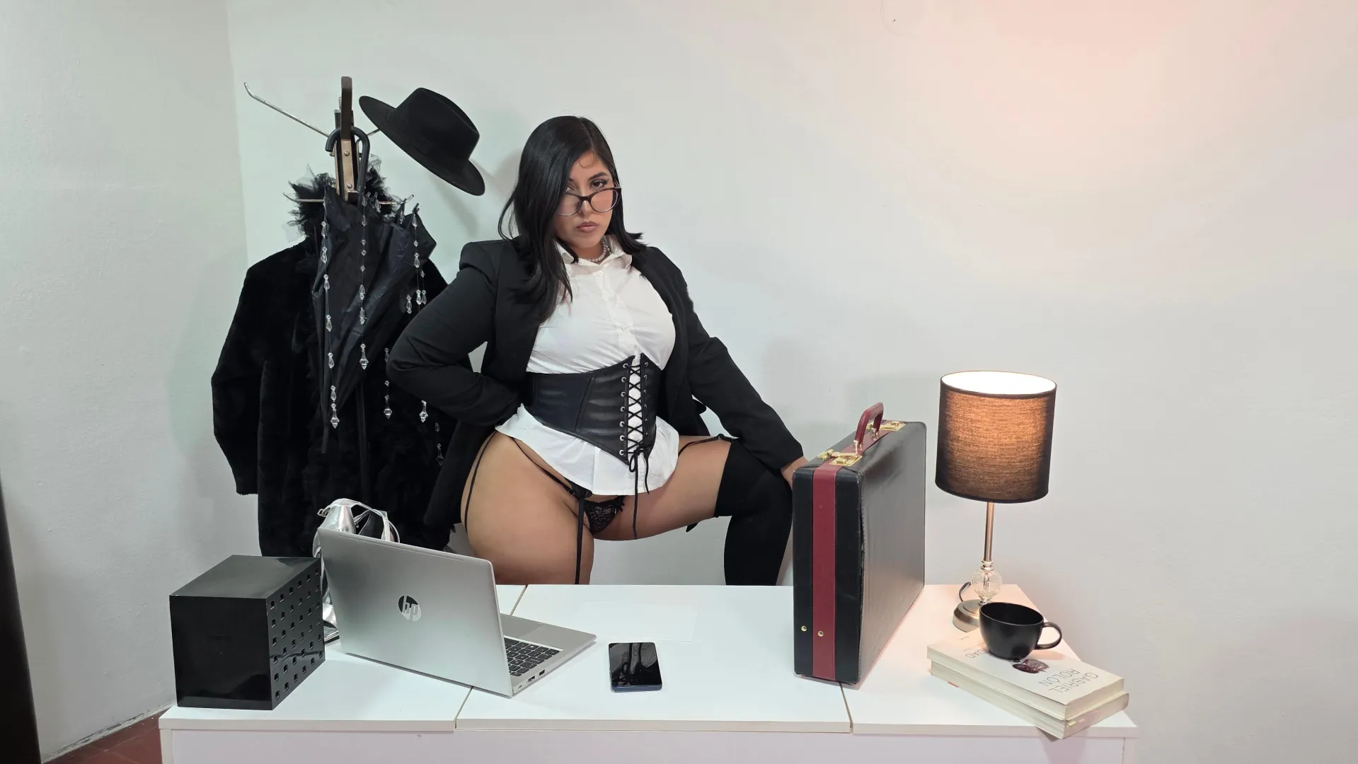 Boss energy with zero patience for little pathetic boys.