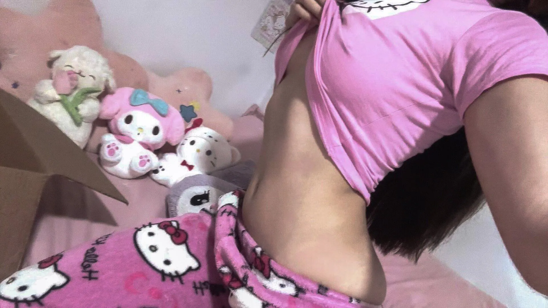 Does your tiny slutty teen kitty look cute or naughty, daddy? :p