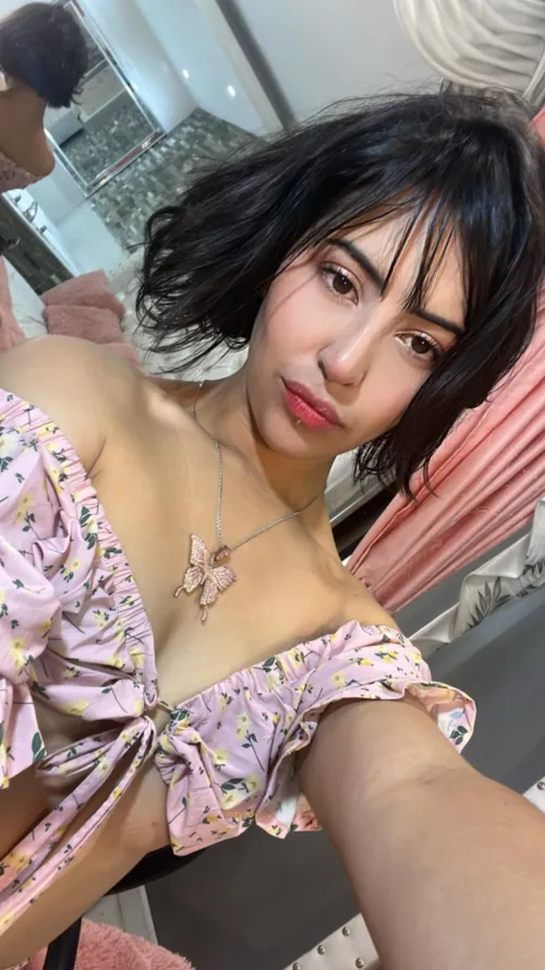 Have you ever been with a college girl or am I too young for you??