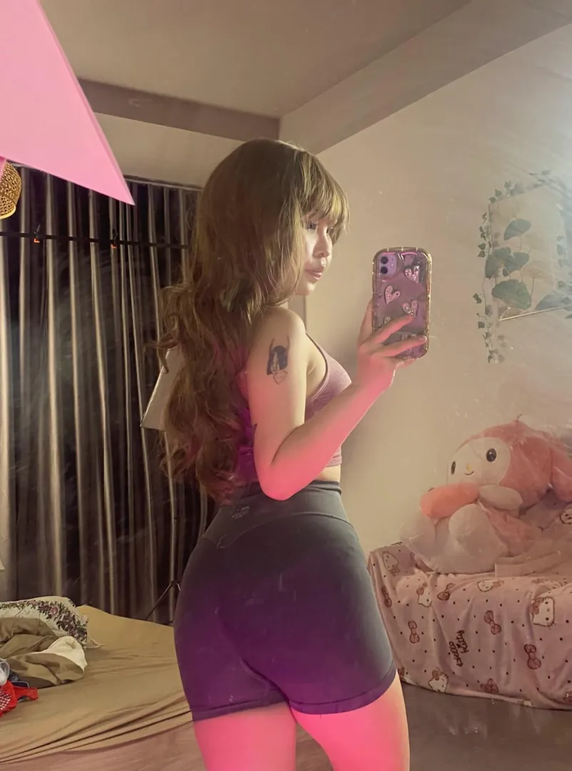 I wanna bounce on your cock until you finish here