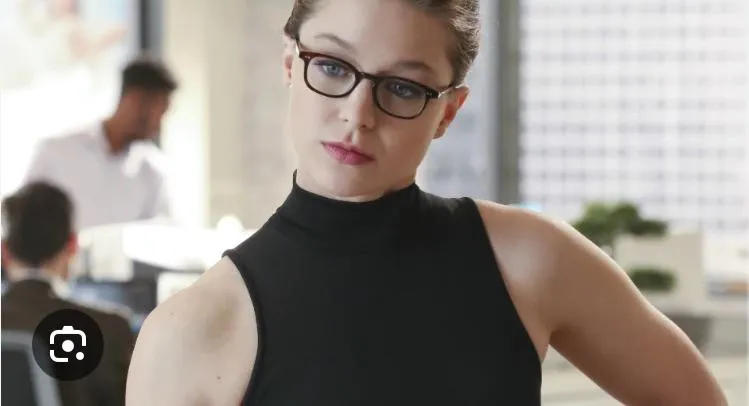 [M4F] Supergirl. Red Kryptonite. I love watching the show and I love evil Kara. We can do something unique with her. I will be my oc David. It can be discussed in private and we can use any kinks.