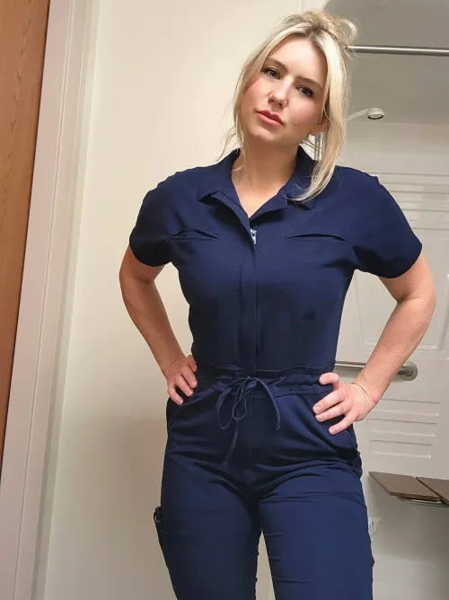 Plain and simple: my pretty face stealing the show.