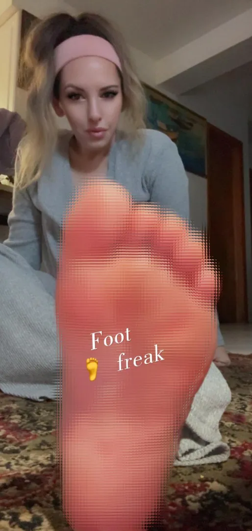 The scent of my feet is your obsession , breathe in and remember who owns you .. be obedient and maybe one day you can have a peek.. maybe
