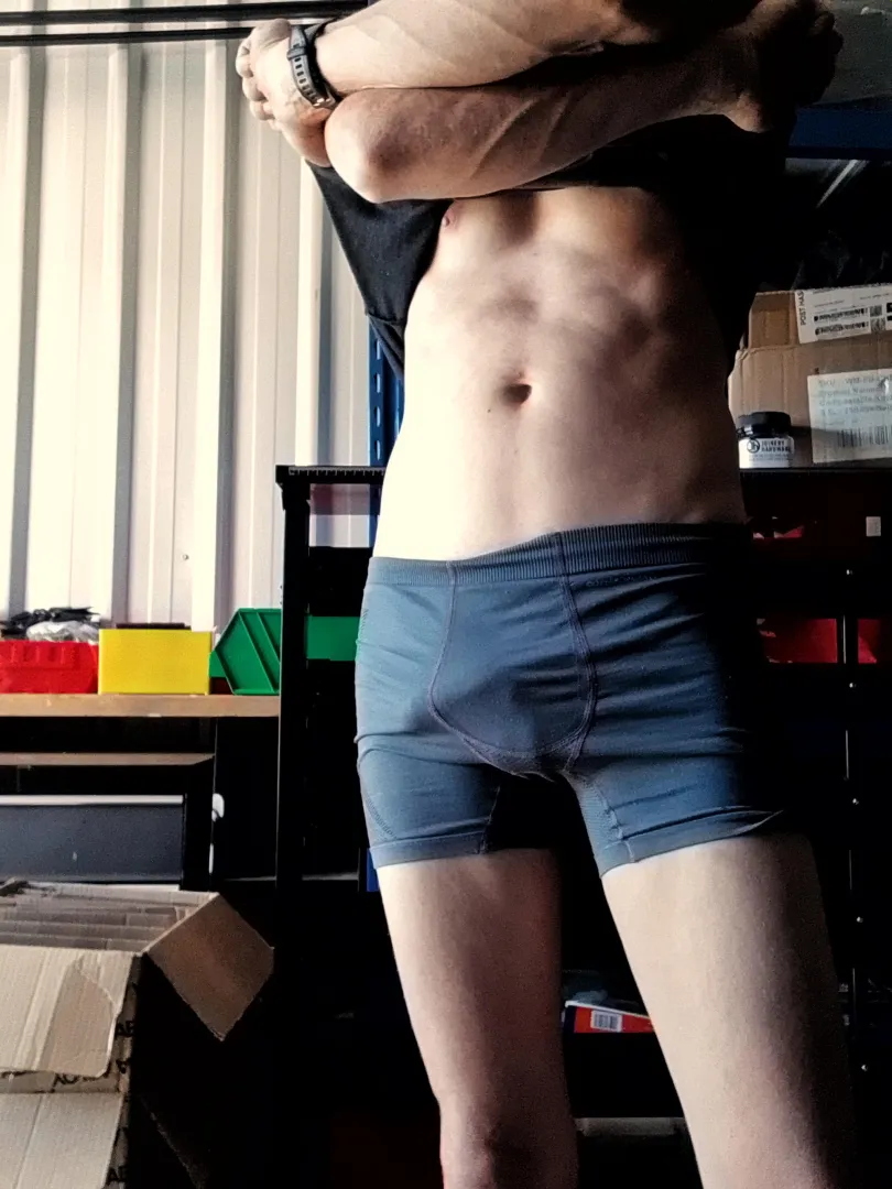 Workin hard or hardly workin?