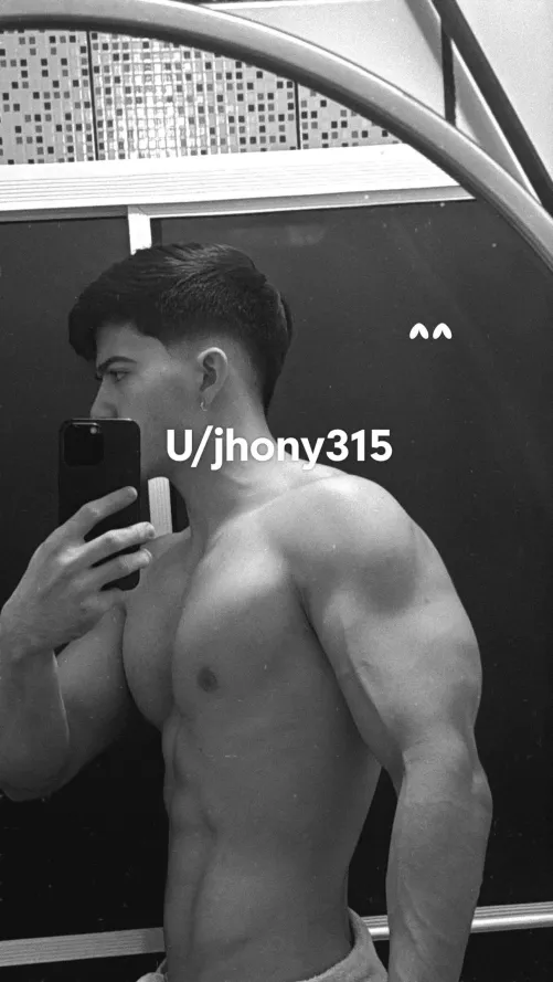 [21] The king is here