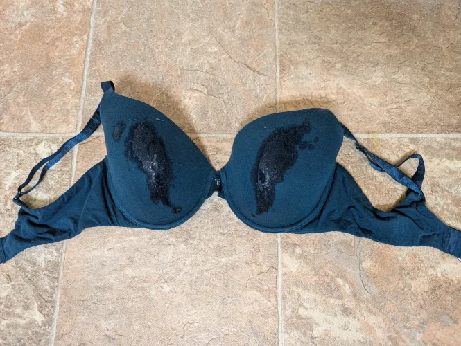 38D Victoria's Secret green t-shirt lightly lined demi