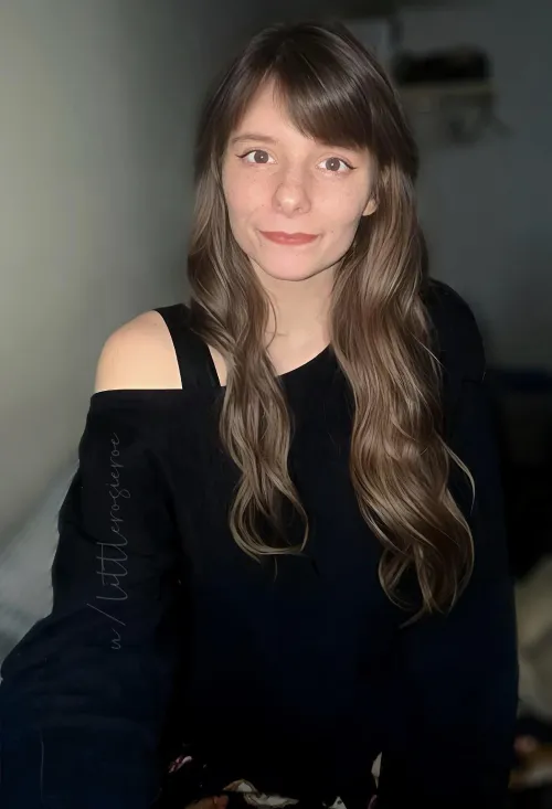 Give me sends to masturbate to, I want to come.