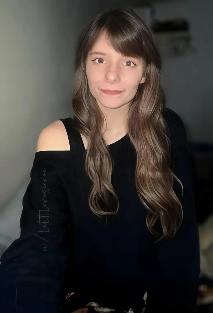 Give me sends to masturbate to, I want to come.