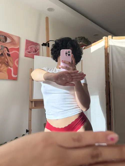 hows my hand placement