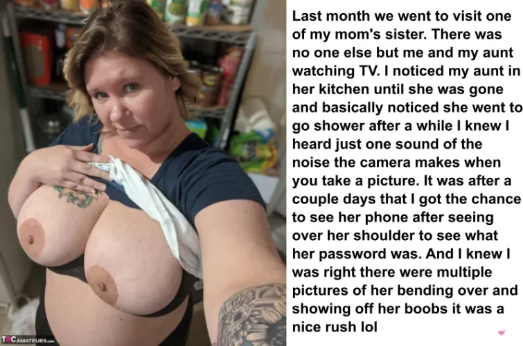 I caught my aunt taking pictures of herself