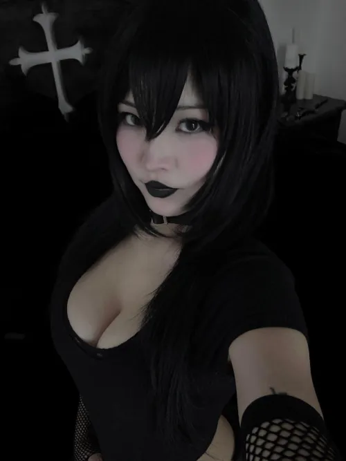 keep your eyes up here