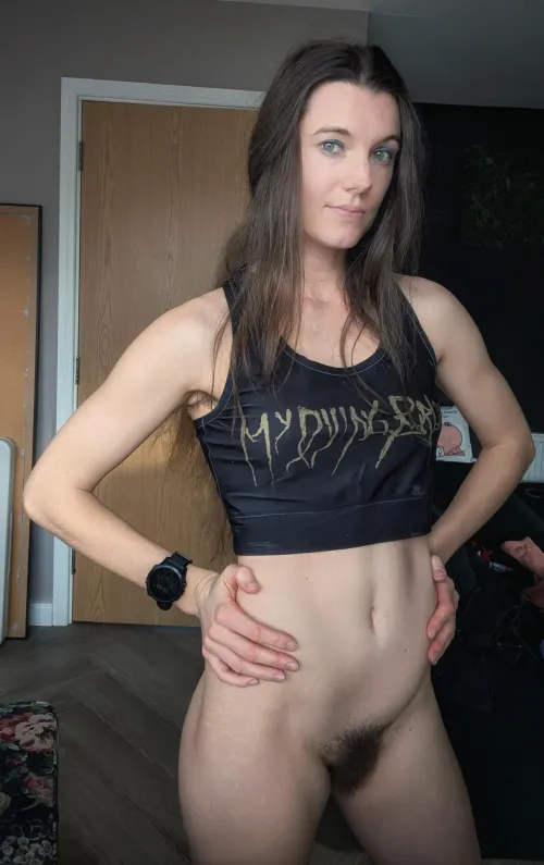 Pale skin, dark bush x